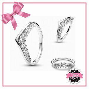 Floating Pavé Chevron Ring Size 8